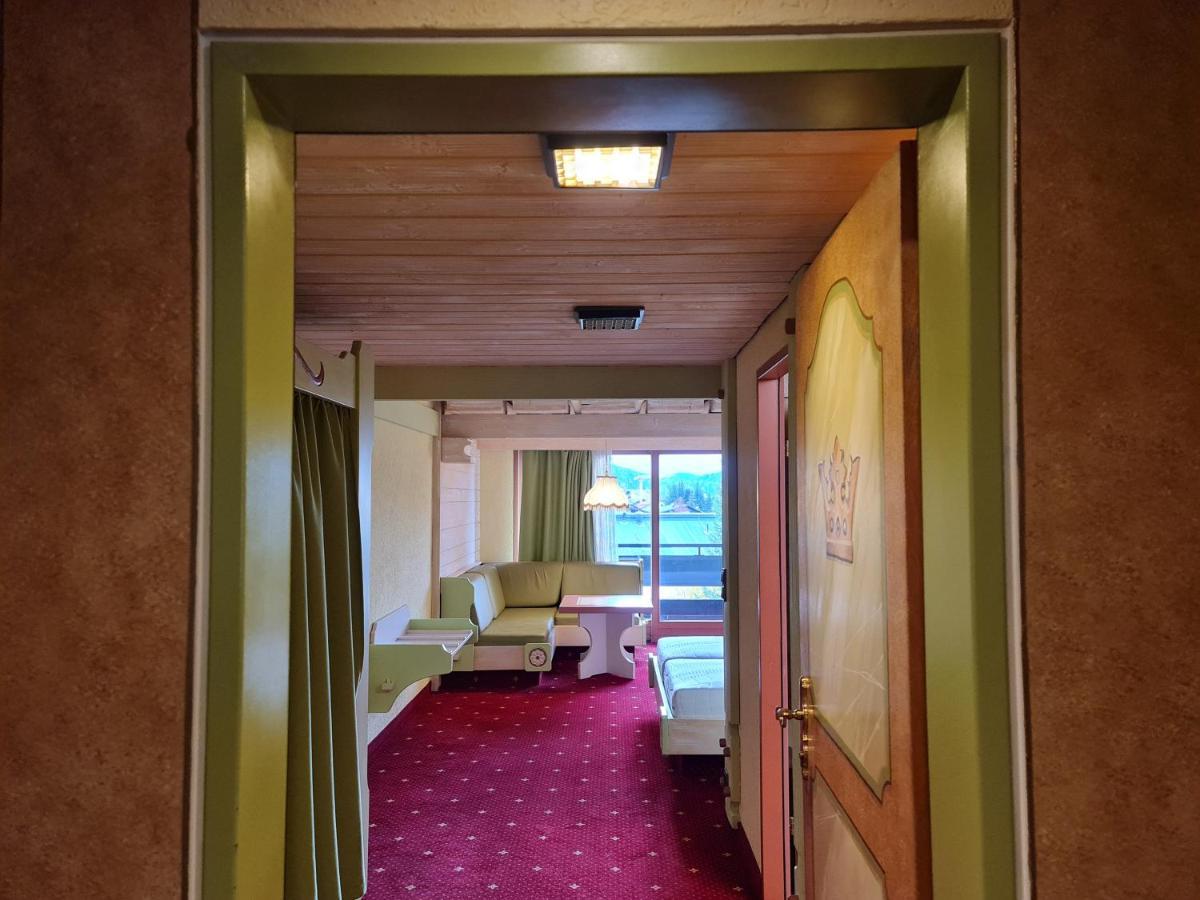 Das Kronen Hotel Seefeld in Tirol Exterior photo
